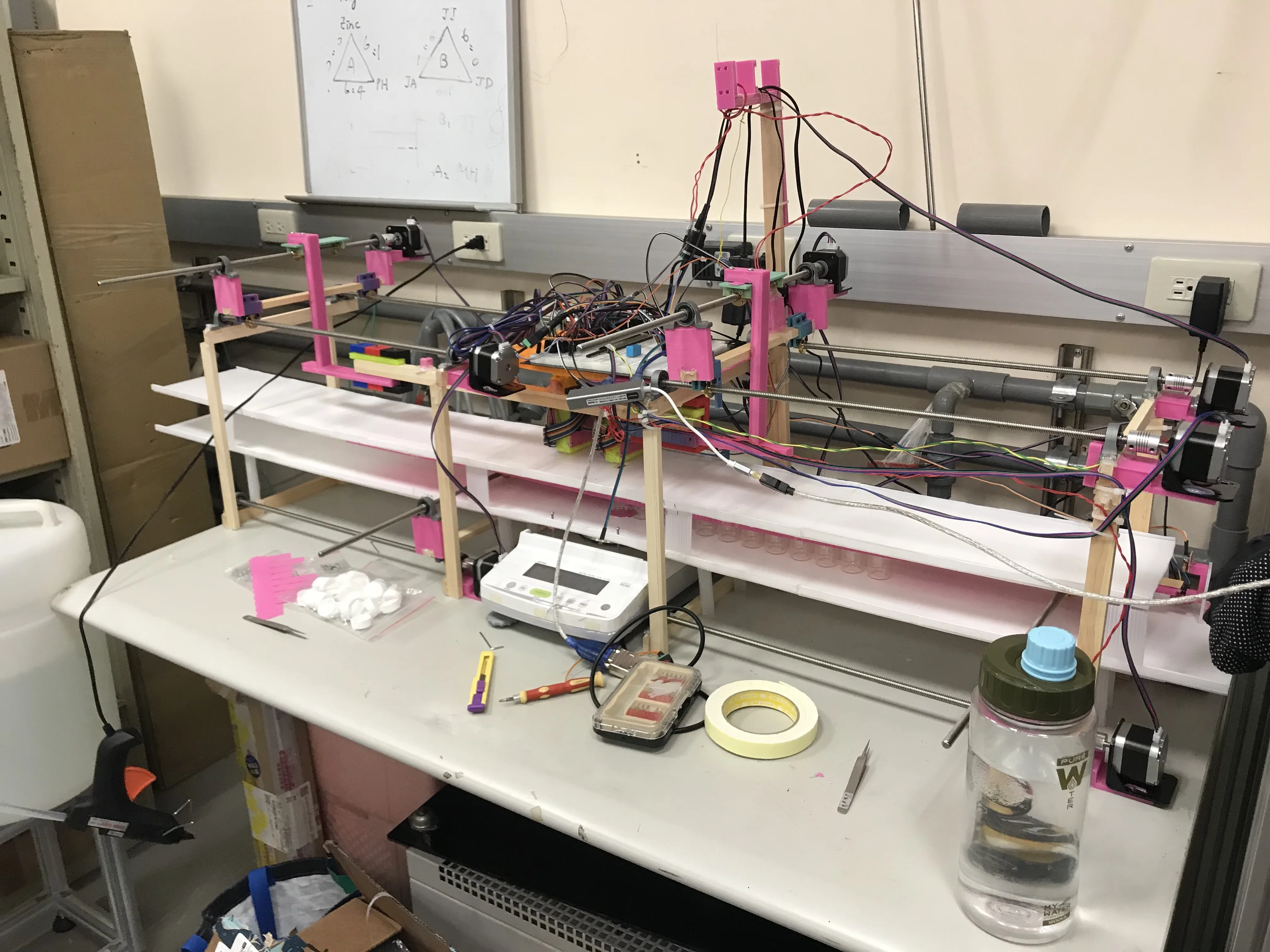 Robotic assembly setup
